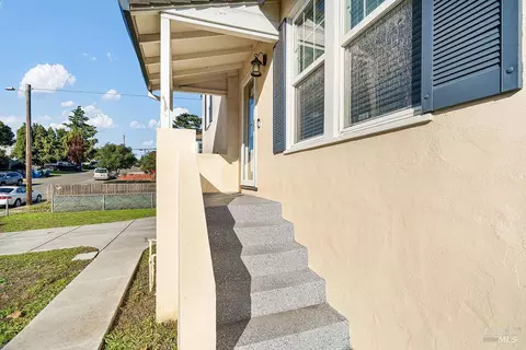 104 Hermosa Ave, Vallejo, CA 94589 photo 3