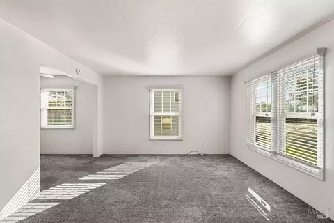 104 Hermosa Ave, Vallejo, CA 94589 photo 4