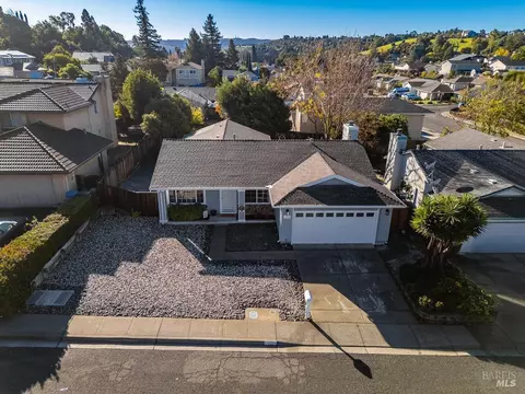 View/Area - 125 Easson Ct, Vallejo, CA 94591 photo 2 of 8