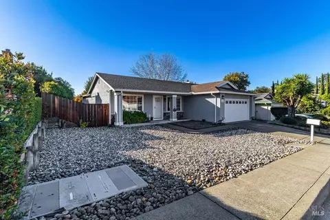 Exterior - 125 Easson Ct, Vallejo, CA 94591 photo 14 of 18