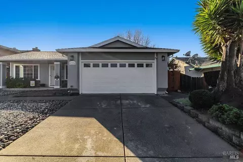 Exterior - 125 Easson Ct, Vallejo, CA 94591 photo 17 of 18