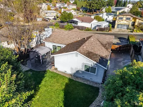 View/Area - 125 Easson Ct, Vallejo, CA 94591 photo 4 of 8