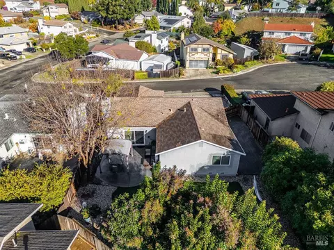View/Area - 125 Easson Ct, Vallejo, CA 94591 photo 5 of 8
