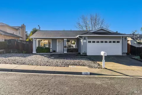 Exterior - 125 Easson Ct, Vallejo, CA 94591 photo 13 of 18