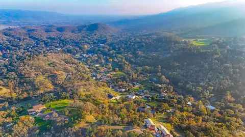 13370 Saddle Rd, Glen Ellen, CA 95442