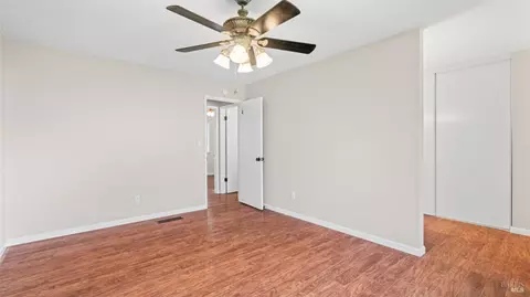 Bedroom - 420 Mckenzie Dr, Dixon, CA 95620 photo 4 of 4