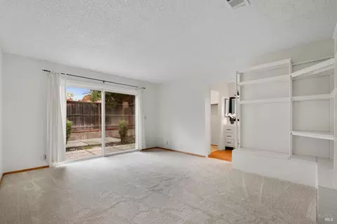 654 Corte Seville, Vacaville, CA 95688 photo 32