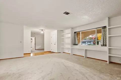 654 Corte Seville, Vacaville, CA 95688 photo 9