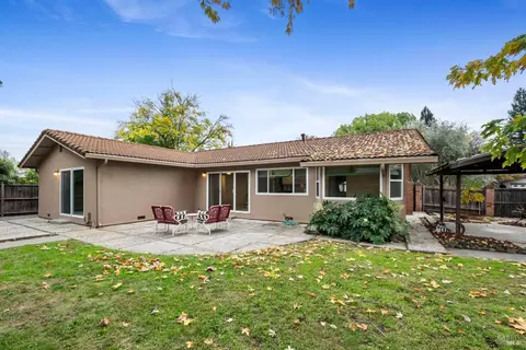 654 Corte Seville, Vacaville, CA 95688 photo 42