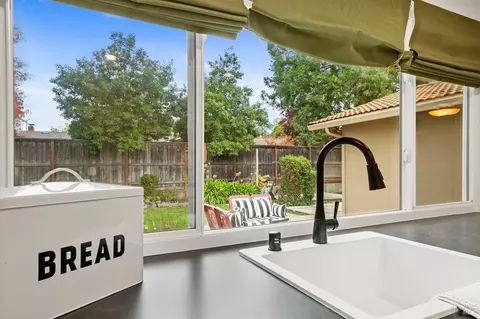 654 Corte Seville, Vacaville, CA 95688 photo 18