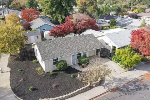 1295 Hemlock St, Napa, CA 94559