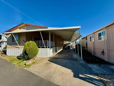 8148 D St, Windsor, CA 95492 photo 2