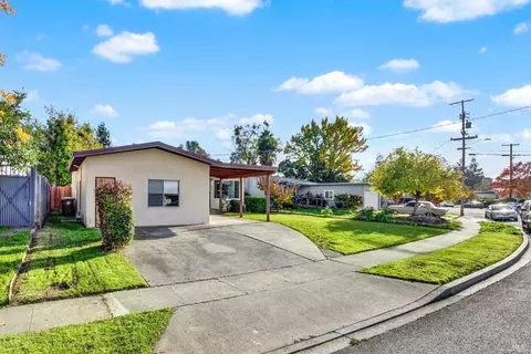 640 S Minahen St, Napa, CA 94559