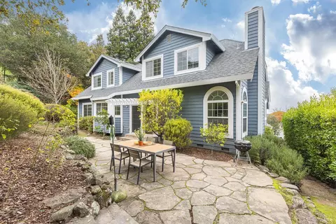 26 Clement Ct, Napa, CA 94558 photo 2