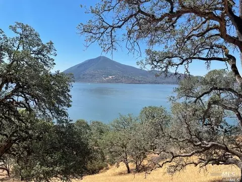 315 Diane Ct, Lucerne, CA 95458
