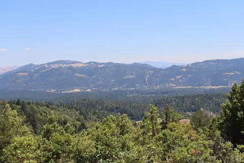 4240 Cahto Peak Rd, Laytonville, CA 95454