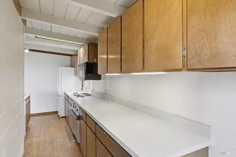 Kitchen - 89 Monte Mar Dr, Sausalito, CA 94965 photo 3 of 3