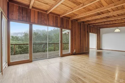 Living - 89 Monte Mar Dr, Sausalito, CA 94965 photo 5 of 7