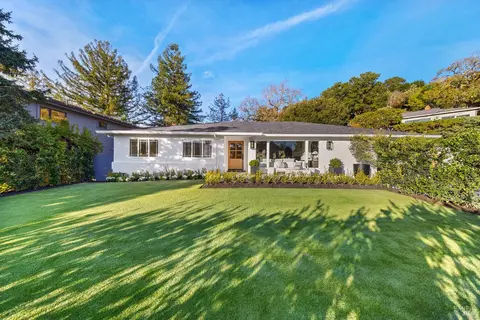 9 Fay Dr, Kentfield, CA 94904