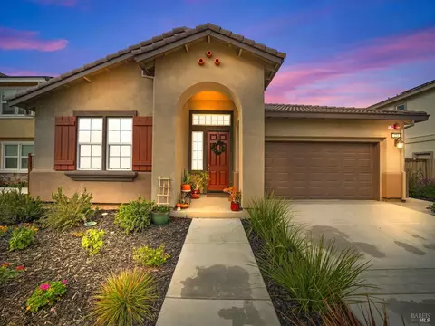 224 Gannet St, Vacaville, CA 95688