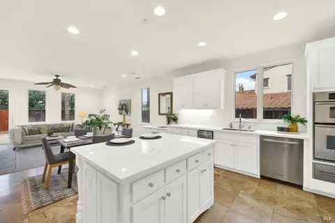 Kitchen - 3127 Olympic Rd, Fairfield, CA 94534 photo 4 of 5