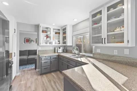 6417 Yale St, Windsor, CA 95492 photo 17