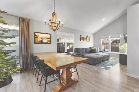 6417 Yale St, Windsor, CA 95492 photo 9
