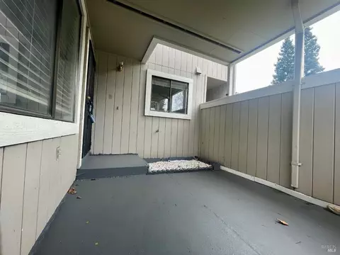2890 Redwood Pkwy #6-1, Vallejo, CA 94591