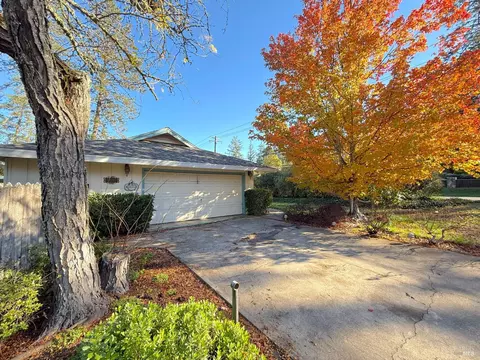 Exterior - 506 La Tierra Dr, Angwin, CA 94508 photo 2 of 8