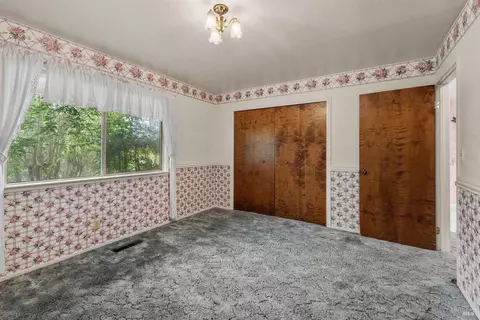 Bedroom - 506 La Tierra Dr, Angwin, CA 94508 photo 2 of 10