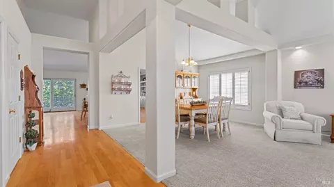 Entry Way - 160 Lynd Way, Dixon, CA 95620 photo 1 of 2
