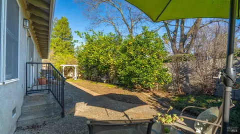 Exterior - 160 Lynd Way, Dixon, CA 95620 photo 3 of 11