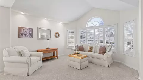 Living - 160 Lynd Way, Dixon, CA 95620 photo 1 of 3