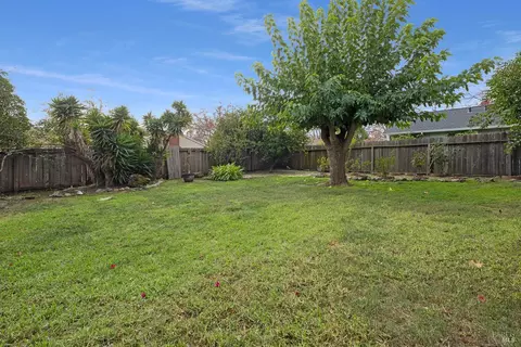 111 Harris Way, Vallejo, CA 94591 photo 38