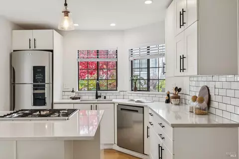 93 Ashford Ave, Mill Valley, CA 94941 photo 6