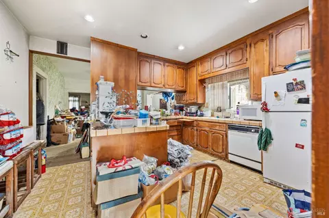 Kitchen - 927-931 Carolina St, Vallejo, CA 94590 photo 1 of 1