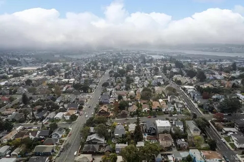 View/Area - 927-931 Carolina St, Vallejo, CA 94590 photo 3 of 7