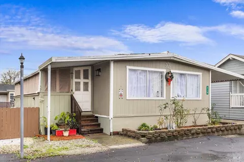 219 N Heidi Ct #79, Windsor, CA 95492 photo 2