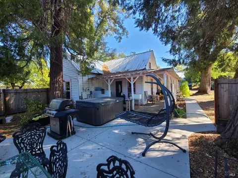 75589 Covelo Rd, Covelo, CA 95428