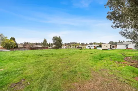Exterior - 7627 Paddon Rd, Vacaville, CA 95688 photo 7 of 7