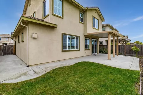 Exterior - 425 Epic St, Vacaville, CA 95688 photo 10 of 15