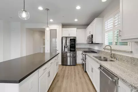 Kitchen - 425 Epic St, Vacaville, CA 95688 photo 3 of 7