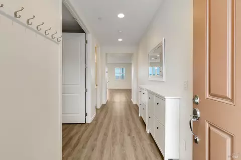 Entry Way - 425 Epic St, Vacaville, CA 95688 photo 2 of 13
