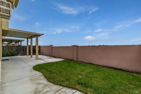 Exterior - 425 Epic St, Vacaville, CA 95688 photo 11 of 15