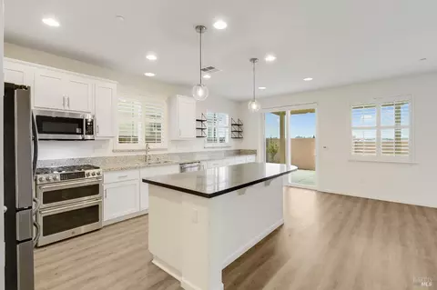 Kitchen - 425 Epic St, Vacaville, CA 95688 photo 1 of 7