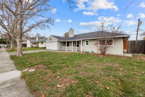 728 Utah St, Fairfield, CA 94533 photo 9