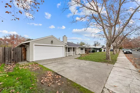 728 Utah St, Fairfield, CA 94533 photo 11
