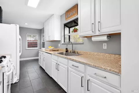 728 Utah St, Fairfield, CA 94533 photo 19