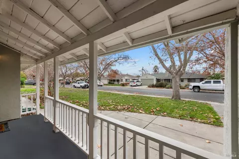 728 Utah St, Fairfield, CA 94533 photo 14