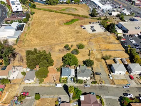 8 Missouri St, Vallejo, CA 94590 photo 6